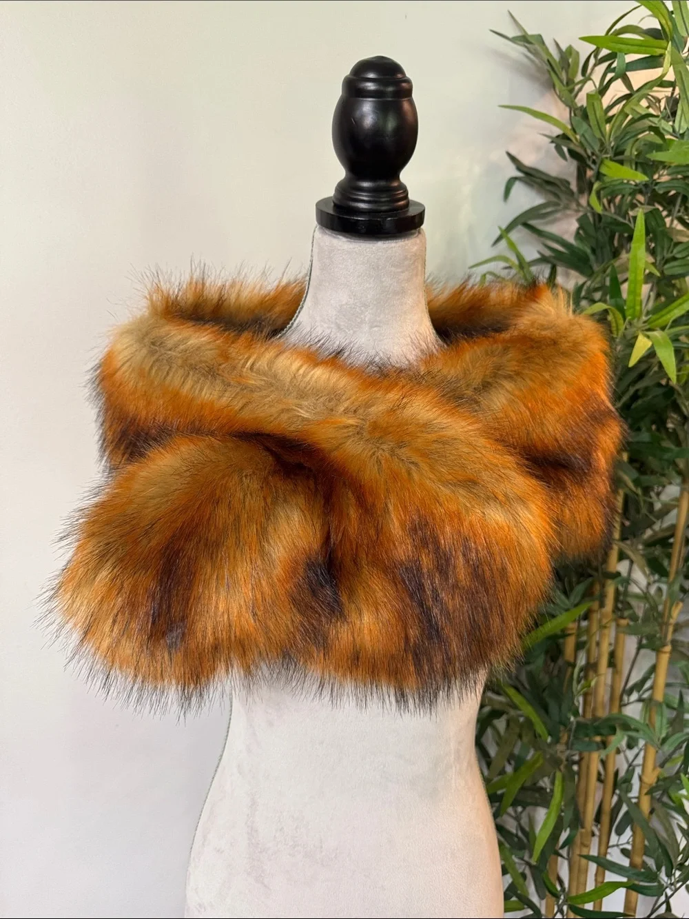 Babeyond Luxurious Faux Furshoulder collar Wrap in Autumn Orange-Brown